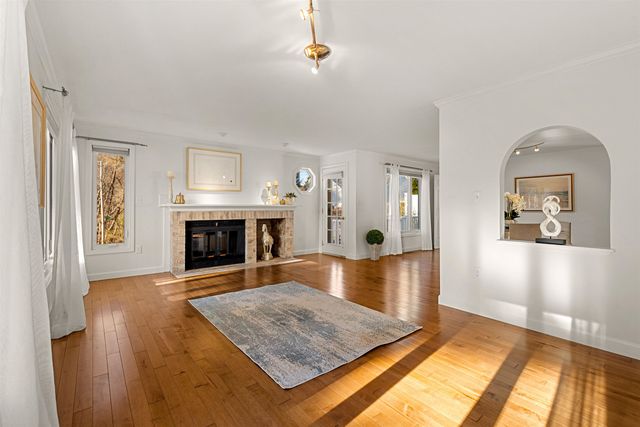 755 Straw Hill Road, Manchester, NH 03104