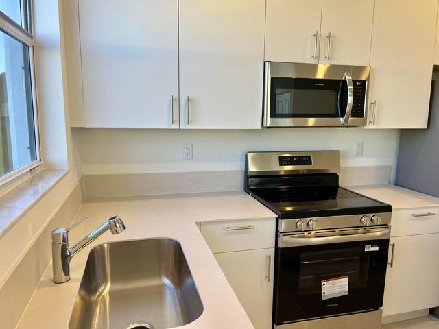 2776 SE 26th Avenue, Homestead, FL 33035