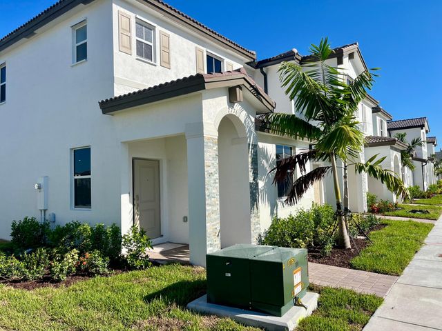 2776 SE 26th Avenue, Homestead, FL 33035