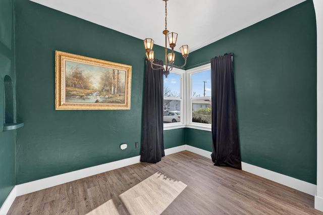 629 Brooks Ave, Yuba City, CA 95991