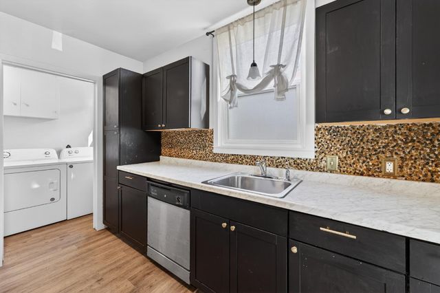 629 Brooks Ave, Yuba City, CA 95991