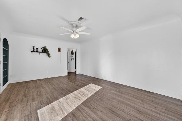 629 Brooks Ave, Yuba City, CA 95991