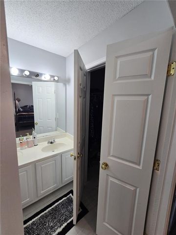 1090 Kilmington Court, Alpharetta, GA 30009