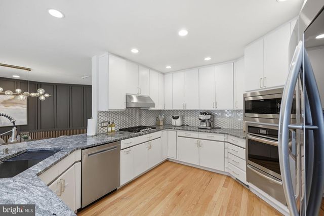 616 WHISPERING WOODS CT, Mays Landing, NJ 08330