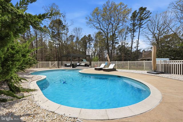 616 WHISPERING WOODS CT, Mays Landing, NJ 08330