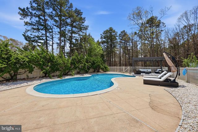 616 WHISPERING WOODS CT, Mays Landing, NJ 08330