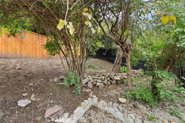 5850 Burwood Avenue, Los Angeles, CA 90042