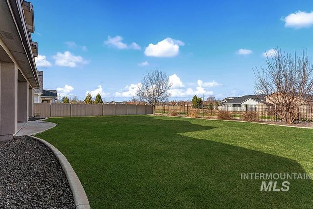 554 E Sicily Drive, Meridian, ID 83642