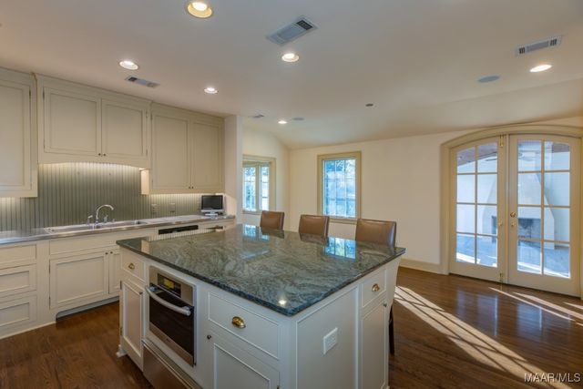 3317 Bankhead Avenue, Montgomery, AL 36106