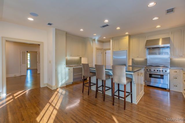 3317 Bankhead Avenue, Montgomery, AL 36106