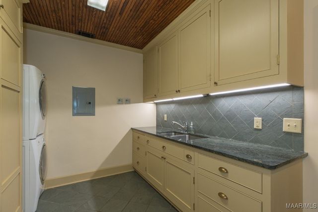 3317 Bankhead Avenue, Montgomery, AL 36106