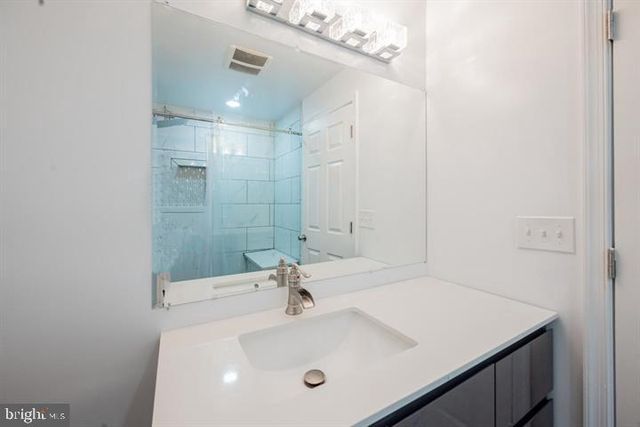 129 MERIDIAN BLVD, Bear, DE 19701