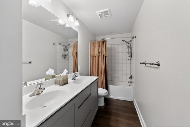 129 MERIDIAN BLVD, Bear, DE 19701