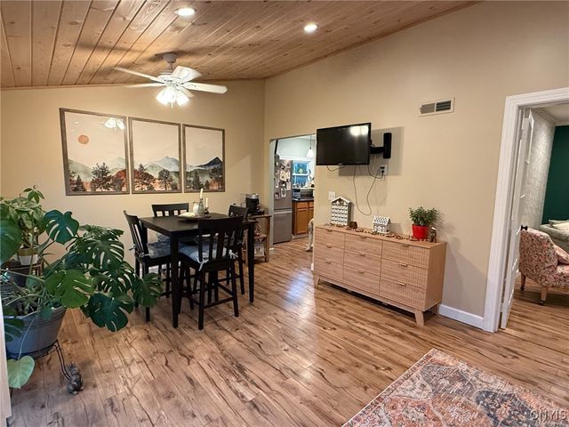 203 Elmbrook Drive, Manlius, NY 13104