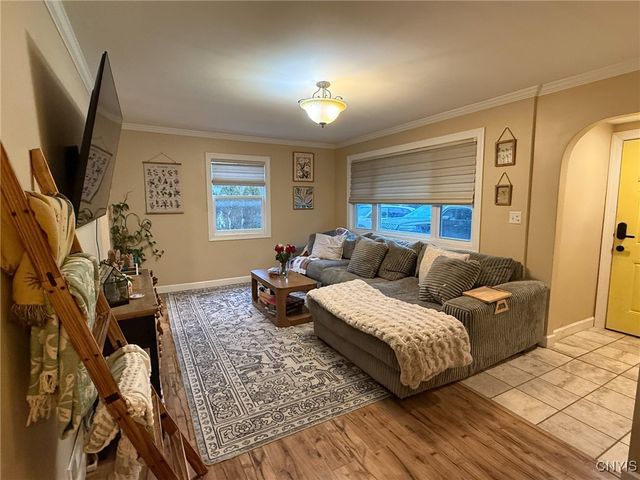 203 Elmbrook Drive, Manlius, NY 13104