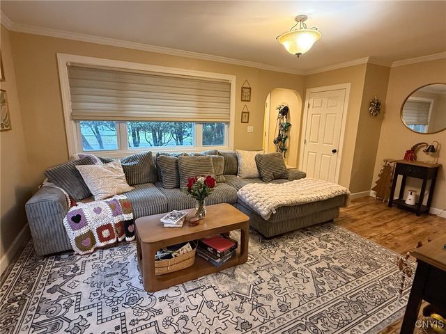 203 Elmbrook Drive, Manlius, NY 13104