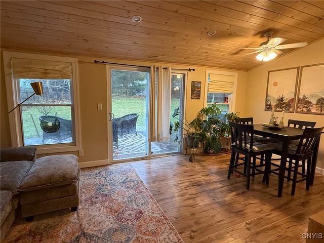 203 Elmbrook Drive, Manlius, NY 13104