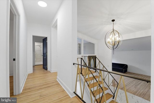 500 W WAVERLY RD, Glenside, PA 19038