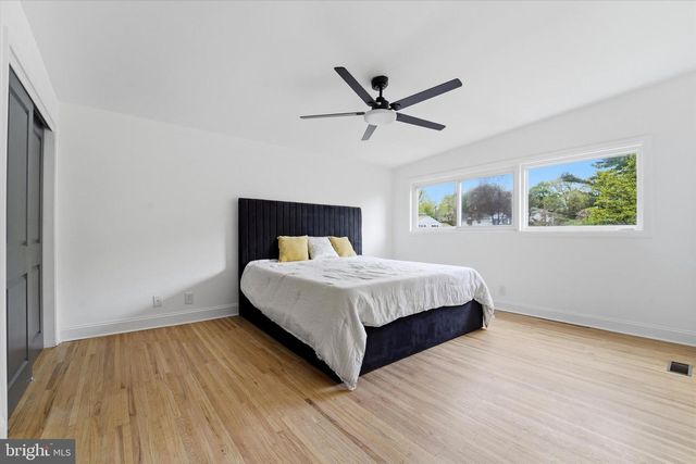 500 W WAVERLY RD, Glenside, PA 19038