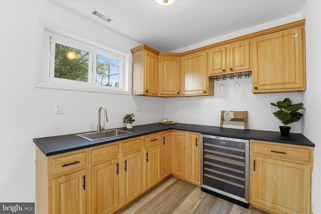 500 W WAVERLY RD, Glenside, PA 19038