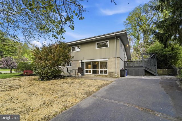 500 W WAVERLY RD, Glenside, PA 19038