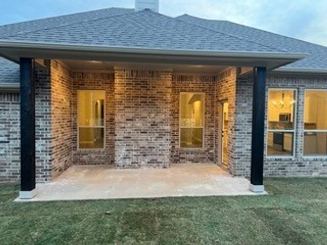 3004 Promenade Drive, Granbury, TX 76049