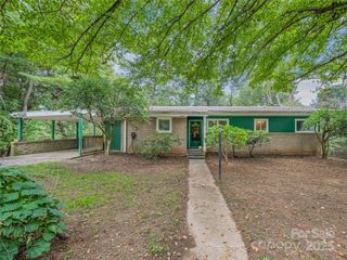 163 Governors View Road, Asheville, NC 28805