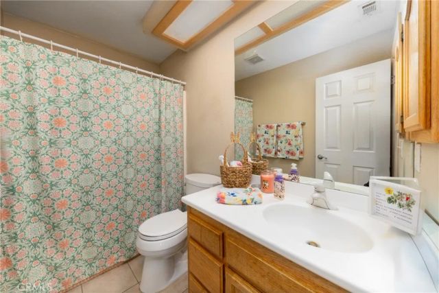 15673 Kingswood Drive, Victorville, CA 92395