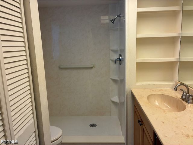 10 Beth Stacey BLVD 110, Lehigh Acres, FL 33936
