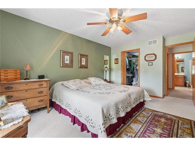 2233 Red Bud Road, Hudson, WI 54016