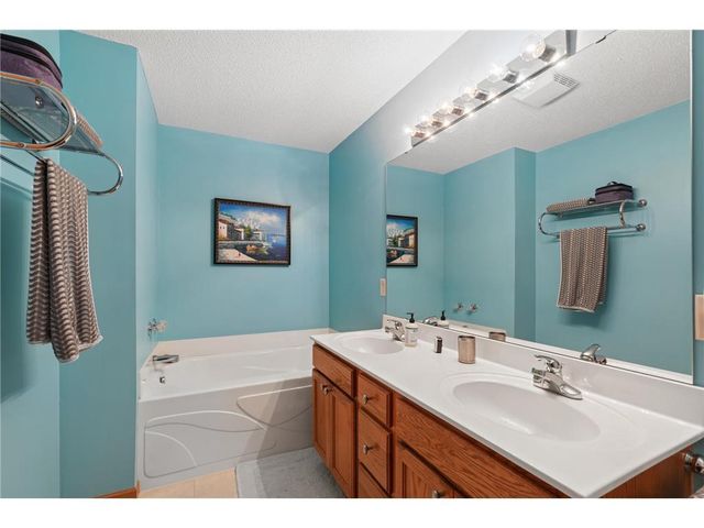 2233 Red Bud Road, Hudson, WI 54016