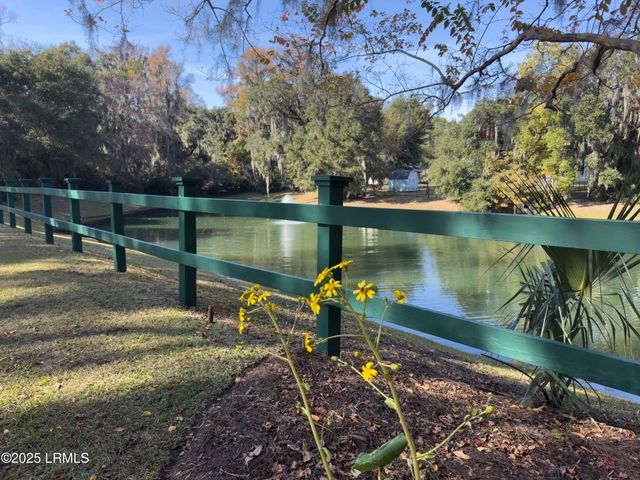 32 White Heron Drive, Beaufort, SC 29907