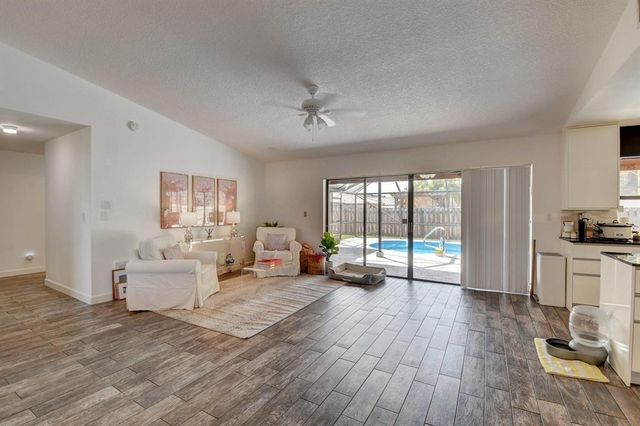 17679 Woodview Terrace, Boca Raton, FL 33487