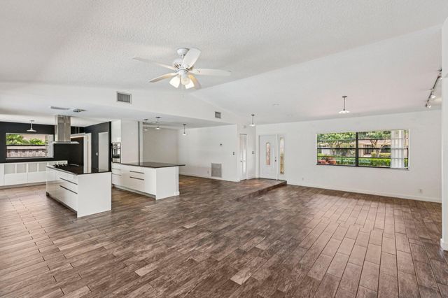 17679 Woodview Terrace, Boca Raton, FL 33487