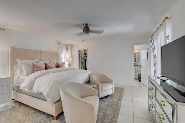 17679 Woodview Terrace, Boca Raton, FL 33487