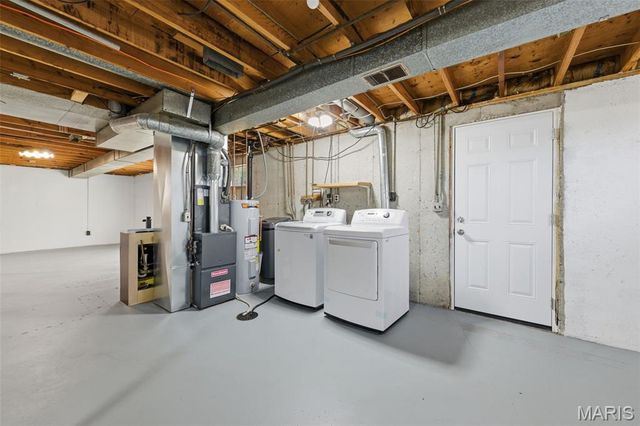 49 El Sahara Drive, Cedar Hill, MO 63016