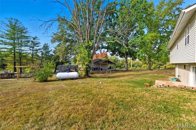 49 El Sahara Drive, Cedar Hill, MO 63016