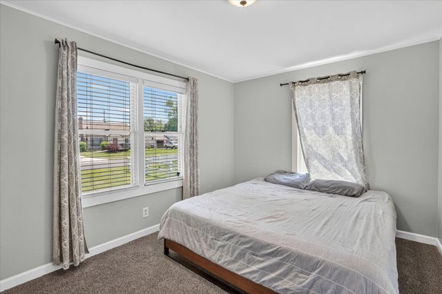 221 Bittersweet Lane, Battle Creek, MI 49015