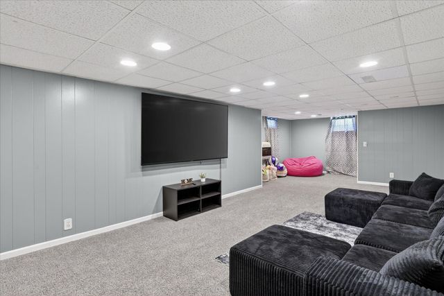 221 Bittersweet Lane, Battle Creek, MI 49015