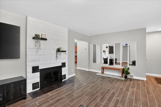 221 Bittersweet Lane, Battle Creek, MI 49015