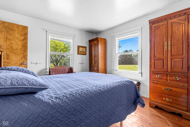 9785 W County Road 200 N, Seymour, IN 47274