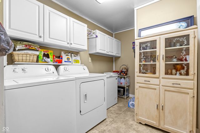 9785 W County Road 200 N, Seymour, IN 47274