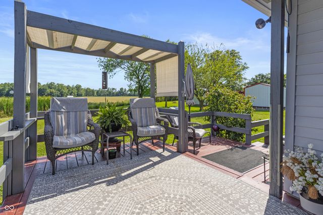 9785 W County Road 200 N, Seymour, IN 47274