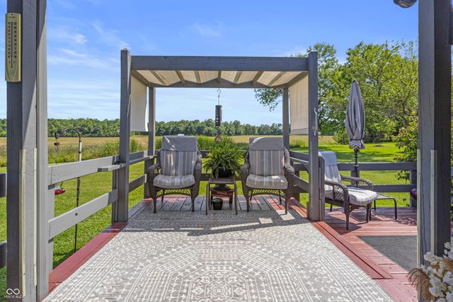 9785 W County Road 200 N, Seymour, IN 47274
