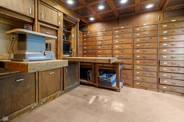 9785 W County Road 200 N, Seymour, IN 47274