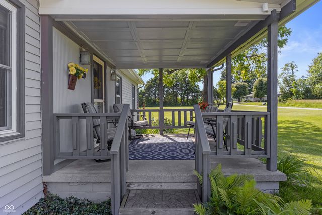 9785 W County Road 200 N, Seymour, IN 47274