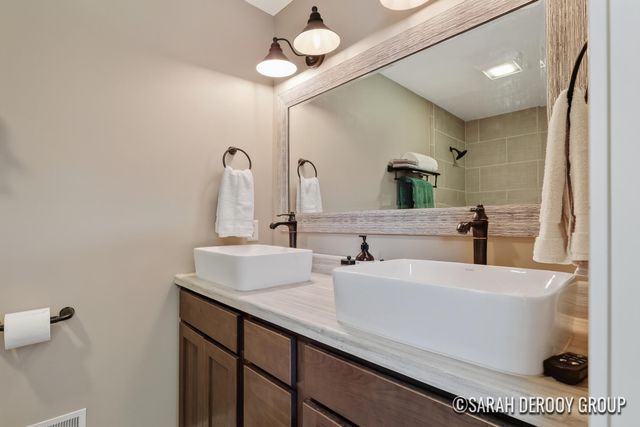 5514 W State Road, Middleville, MI 49333
