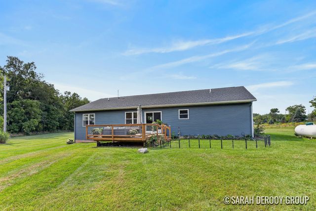 5514 W State Road, Middleville, MI 49333