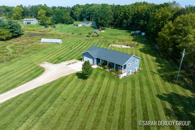 5514 W State Road, Middleville, MI 49333