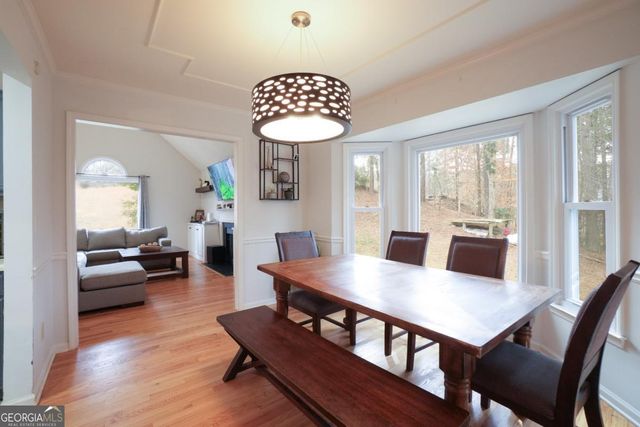 715 Lake Point Drive, Woodstock, GA 30189